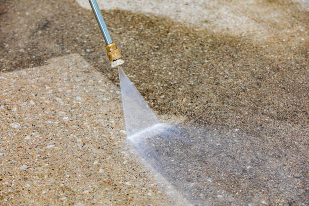Best Sign and Awning Cleaning  in Gun Barrel City, TX